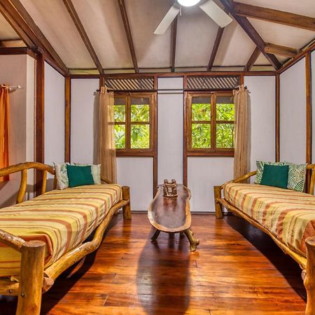 Pachamama Jungle River Lodge - Punta Uva Puerto Viejo de Talamanca Extérieur photo