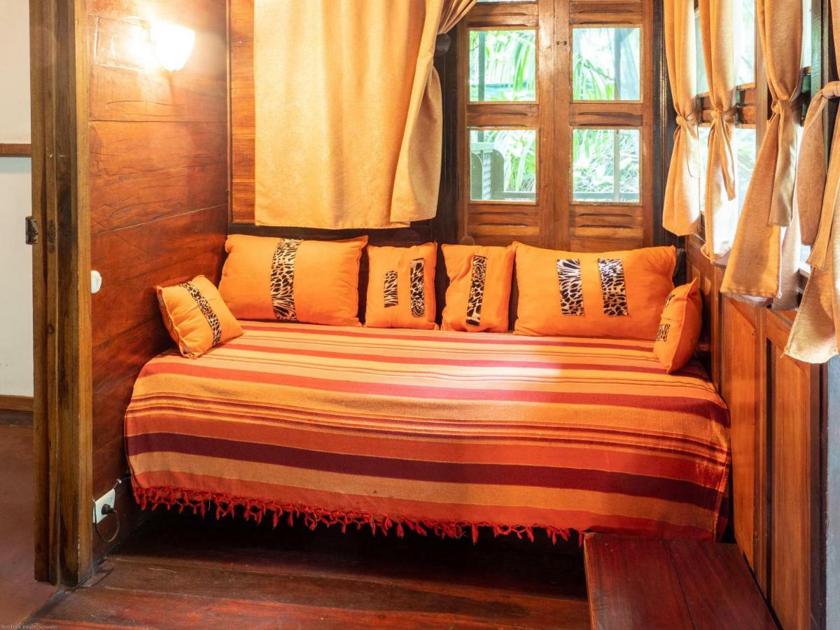 Pachamama Jungle River Lodge - Punta Uva Puerto Viejo de Talamanca Extérieur photo
